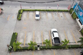 Central place serviced apartment 1