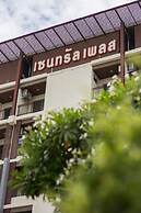 Central place serviced apartment 1