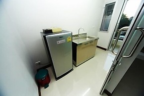Central place serviced apartment 1