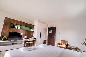 Central place serviced apartment 1