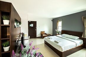 Central place serviced apartment 1