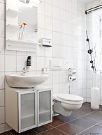 City Park Apartments Ludi