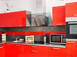 City Park Apartments Ludi