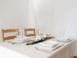 City Park Apartments Ludi