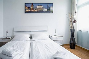 City Park Apartments Ludi