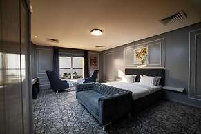 Golden Garden Al Corniche Hotel