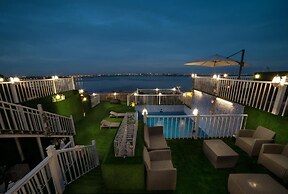 Golden Garden Al Corniche Hotel