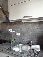 City Park Apartments Reichi