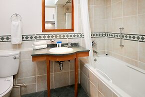 First Group Breakers Resort