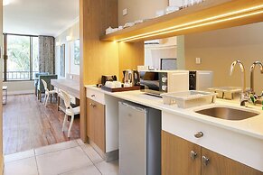 First Group Breakers Resort