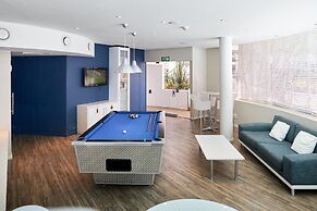 First Group Breakers Resort