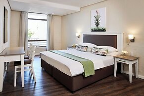 First Group Breakers Resort