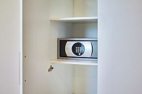 First Group Breakers Resort