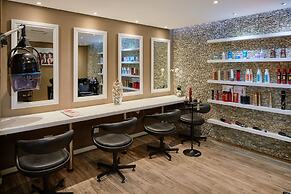 First Group Breakers Resort