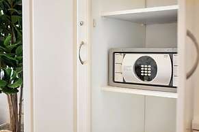 First Group Breakers Resort