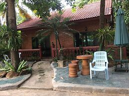 L'Elephant Blanc Resort