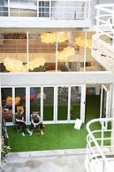 OwlStay Flip Flop Hostel Garden