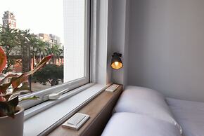 OwlStay Flip Flop Hostel Garden