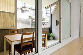 OwlStay Flip Flop Hostel Garden