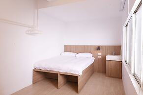 OwlStay Flip Flop Hostel Garden