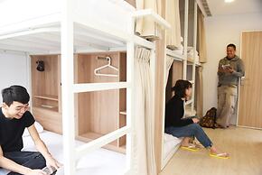 OwlStay Flip Flop Hostel Garden