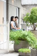 OwlStay Flip Flop Hostel Garden