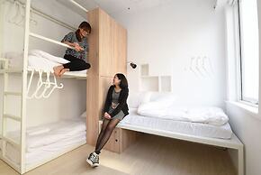 OwlStay Flip Flop Hostel Garden