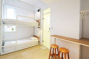 OwlStay Flip Flop Hostel Garden