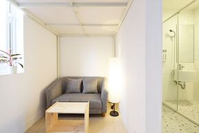 OwlStay Flip Flop Hostel Garden