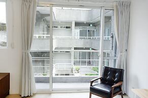 OwlStay Flip Flop Hostel Garden