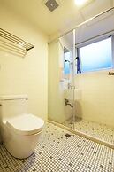 OwlStay Flip Flop Hostel Garden