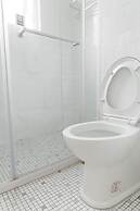 OwlStay Flip Flop Hostel Garden