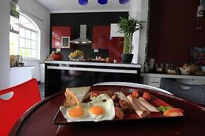 Ayaana Boutique Hotel