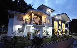 Ayaana Boutique Hotel