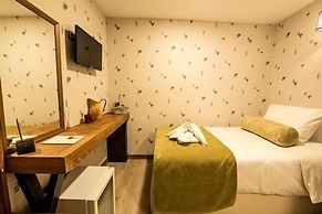 Kuzen Otel - Adults Only