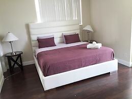 The Tides by MiaRentals