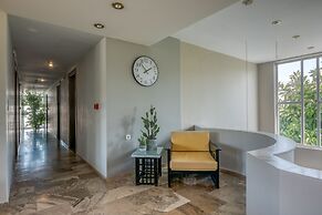 Peli Hotel