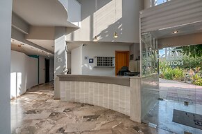 Peli Hotel