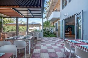 Peli Hotel