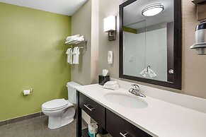 Sleep Inn & Suites