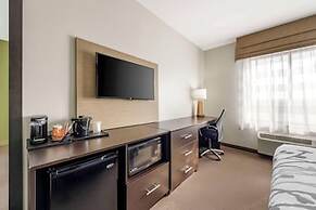 Sleep Inn & Suites