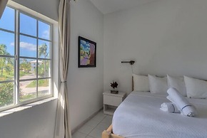 La Bougainvillea Hotel and Villas