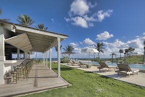 La Bougainvillea Hotel and Villas