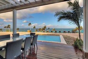 La Bougainvillea Hotel and Villas