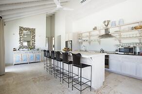 La Bougainvillea Hotel and Villas