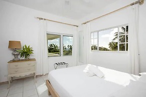 La Bougainvillea Hotel and Villas