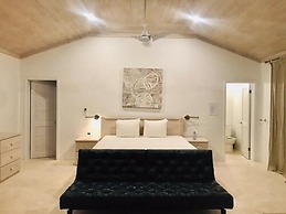 La Bougainvillea Hotel and Villas