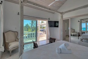 La Bougainvillea Hotel and Villas