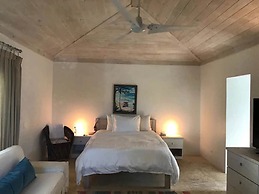 La Bougainvillea Hotel and Villas