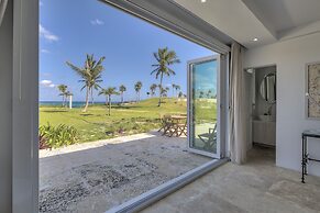 La Bougainvillea Hotel and Villas